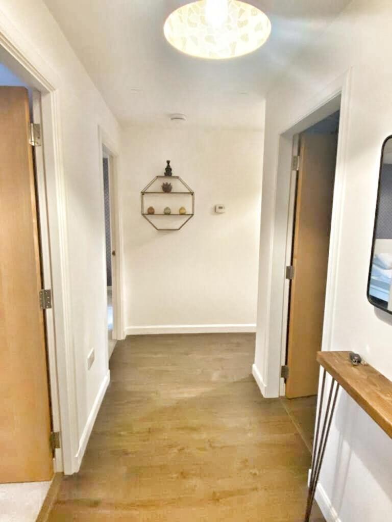 2 Bed City Centre Apt, Free Parking - Albert Clock, Customs House 벨파스트 외부 사진